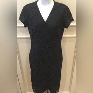 Navy Blue Dress Size 4 Floral Lace Midi Short Sleeve